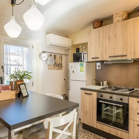 Apartman De Maestri - With Elevator Since September 2025 Lucca