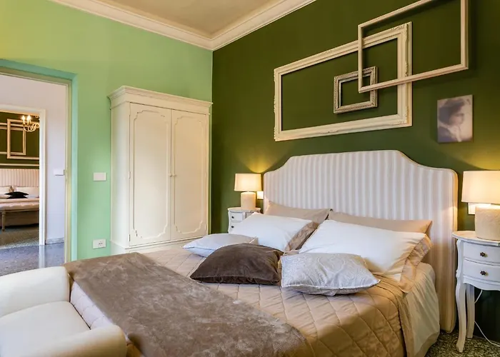 Apartamento De' Maestri - Historic Centre - Prestigious Attic With A Brand New Elevator! Lucca